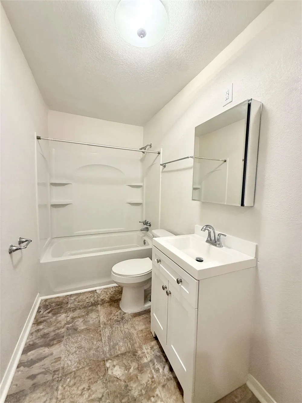 119 Oak Drive Lake Jackson, TX 77566
