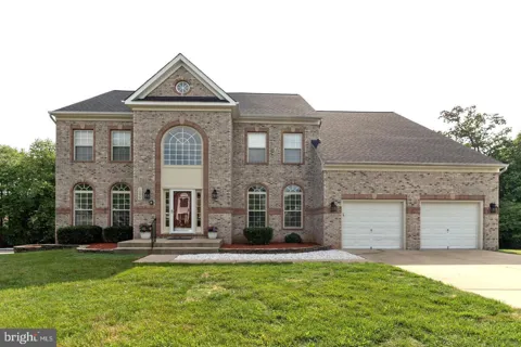10807 GLENSHIRE DRIVE