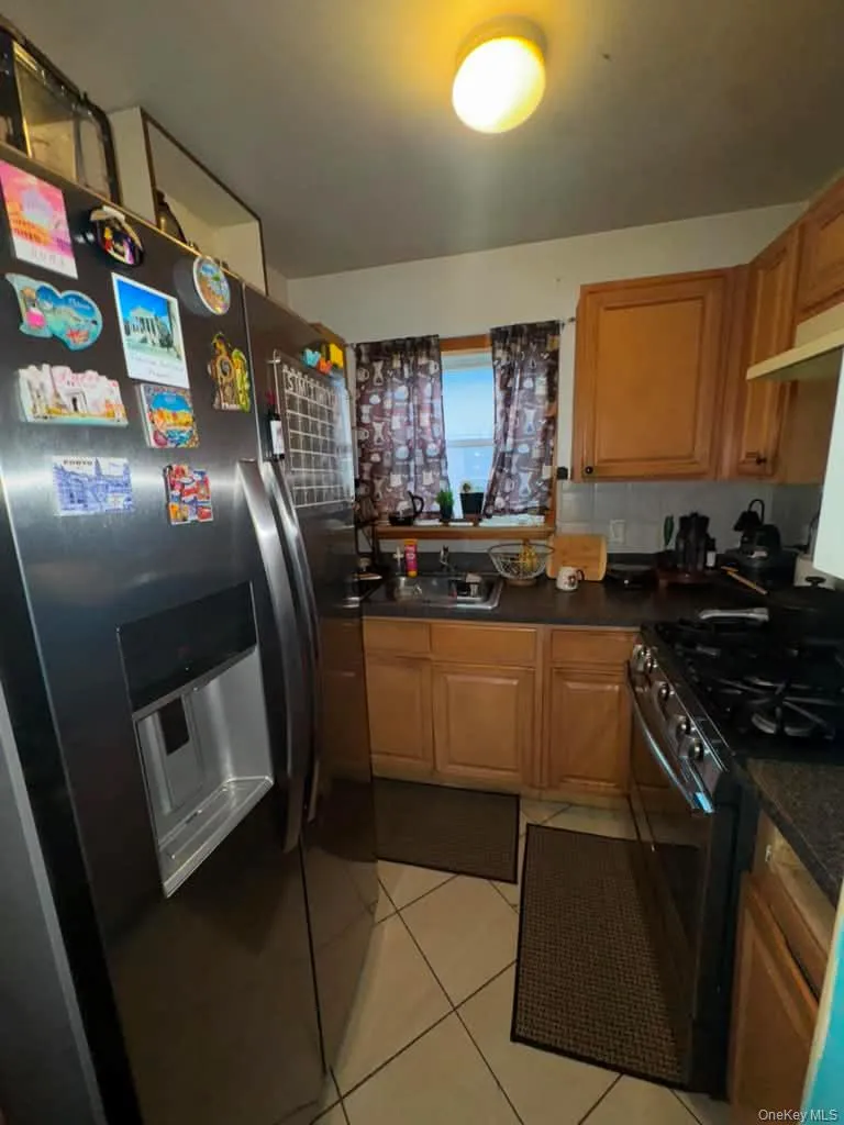 2521 94th Street East Elmhurst, NY 11369