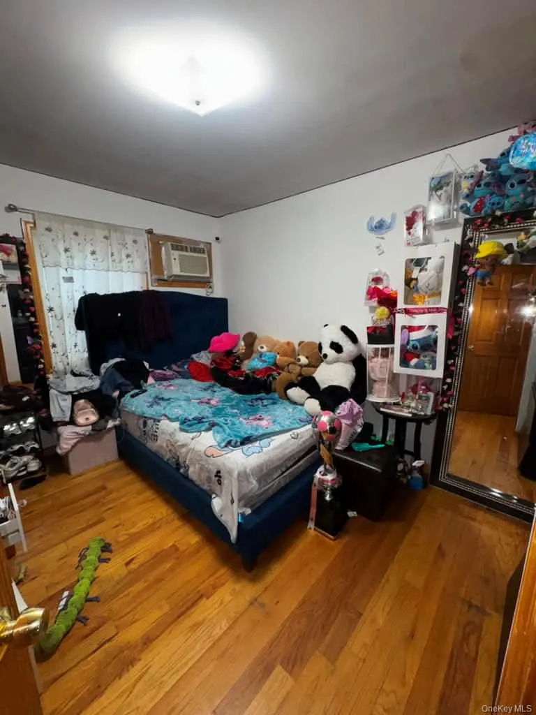 2521 94th Street East Elmhurst, NY 11369