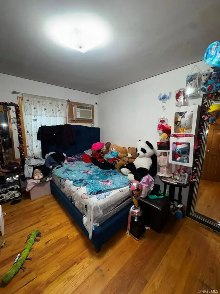 2521 94th Street East Elmhurst, NY 11369