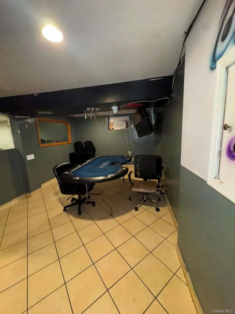 2521 94th Street East Elmhurst, NY 11369
