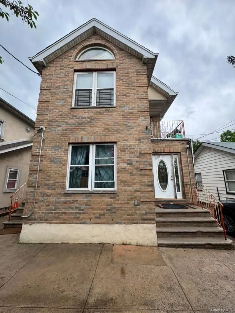 2521 94th Street East Elmhurst, NY 11369