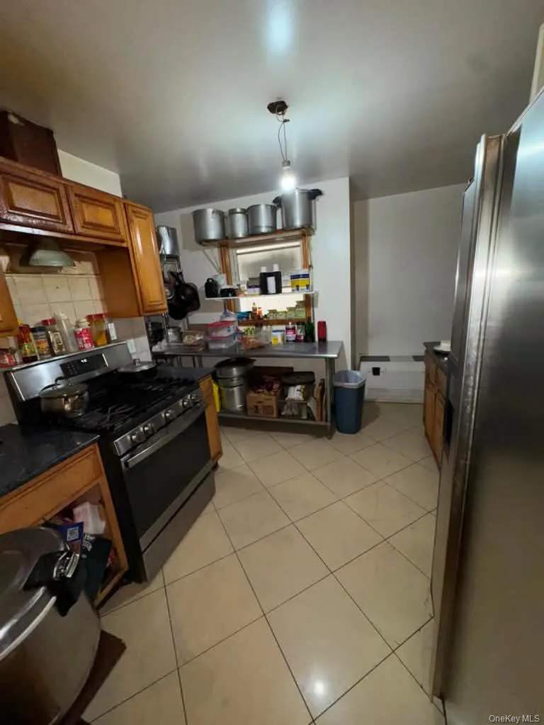 2521 94th Street East Elmhurst, NY 11369