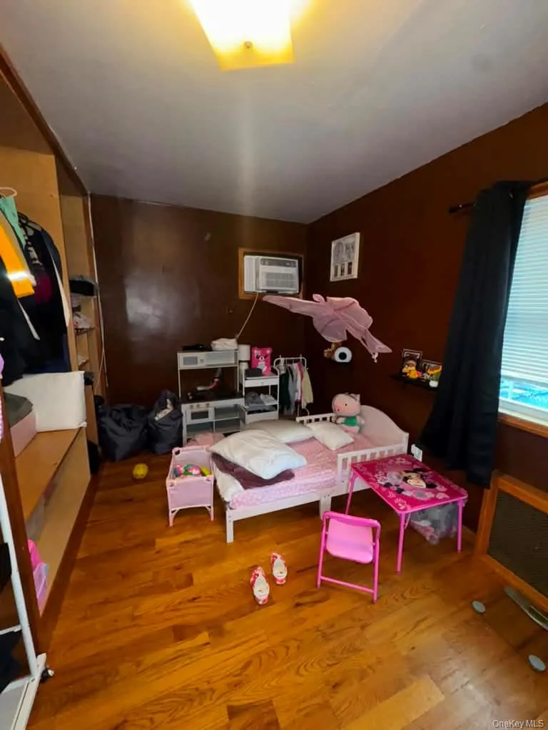 2521 94th Street East Elmhurst, NY 11369