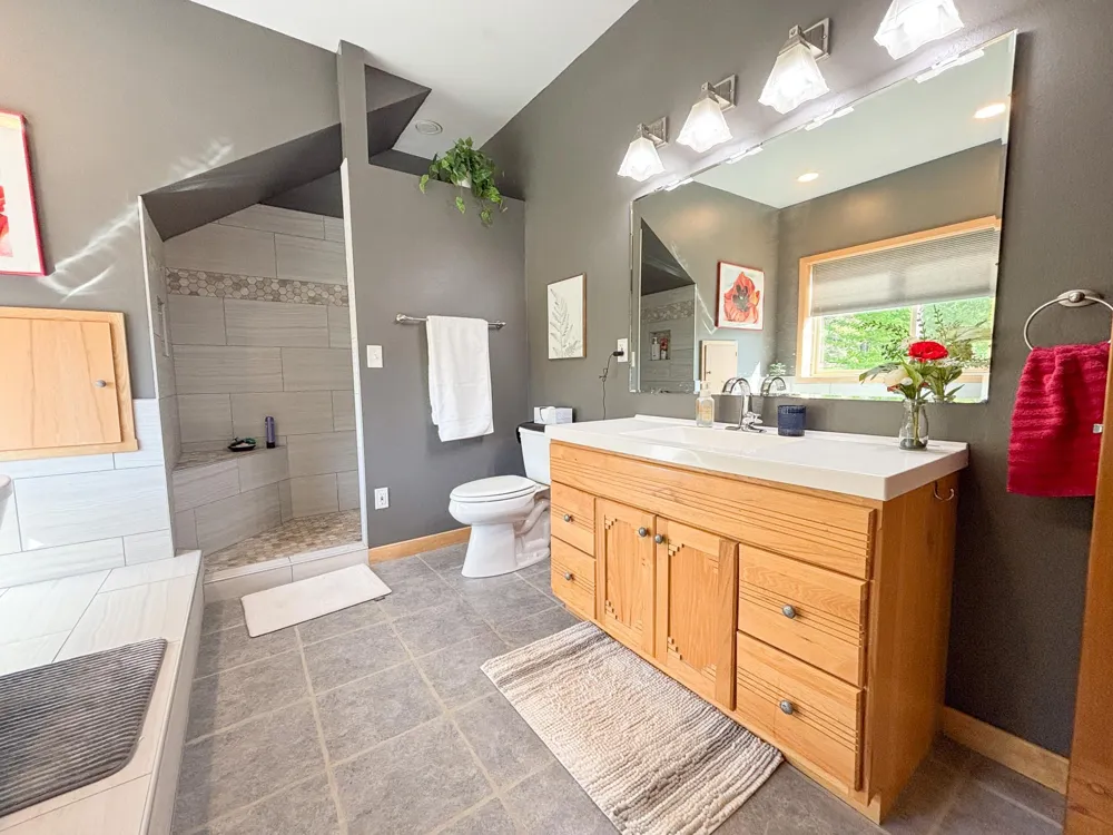 21447 Sunny Drive Fergus Falls, MN 56537