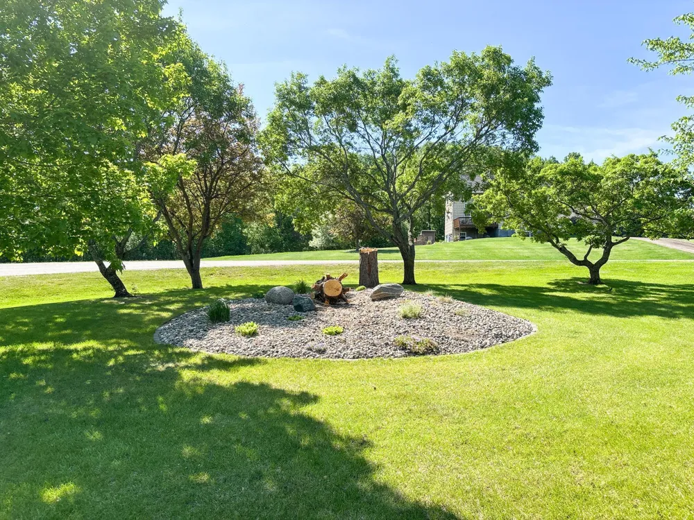 21447 Sunny Drive Fergus Falls, MN 56537