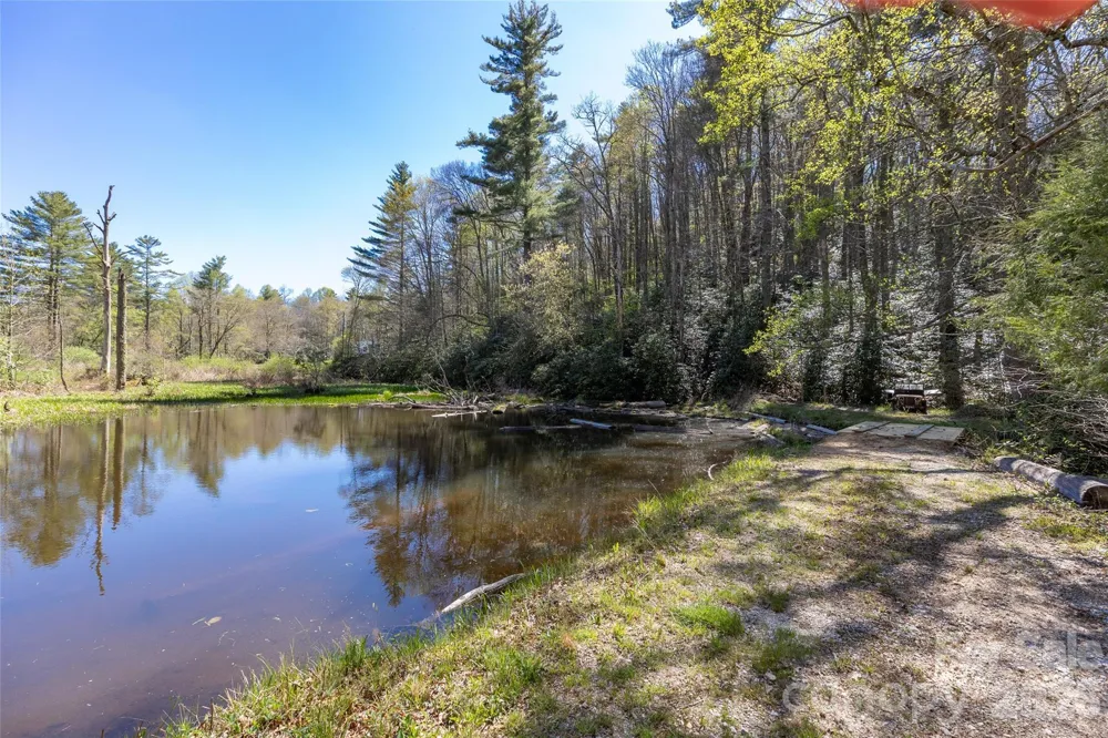 4419 Flat Mountain Road Highlands, NC 28741