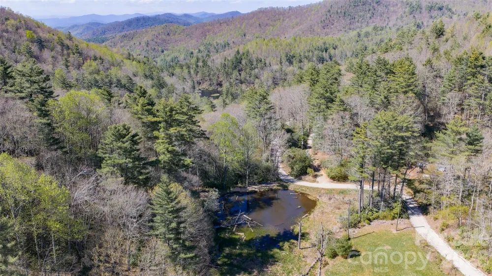 4419 Flat Mountain Road Highlands, NC 28741