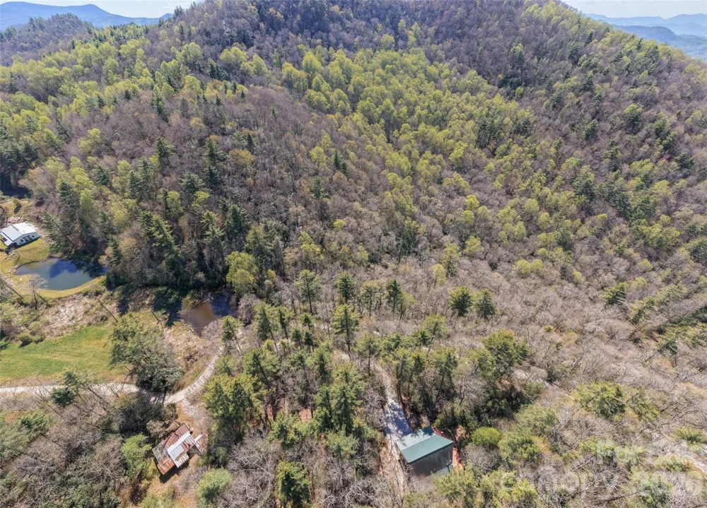 4419 Flat Mountain Road Highlands, NC 28741
