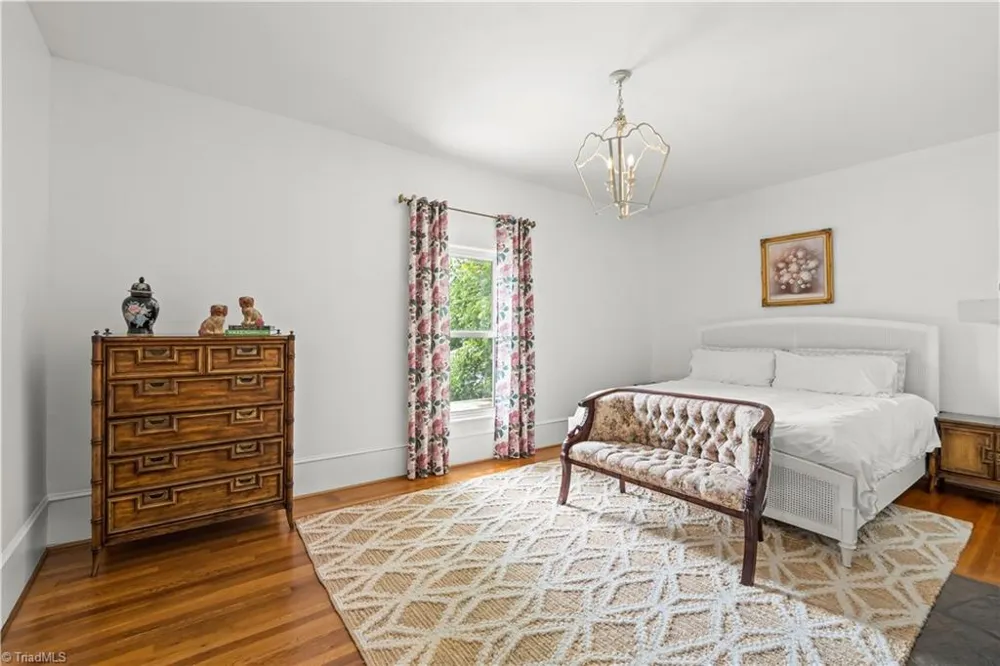 8066 Broad Street Rural Hall, NC 27045