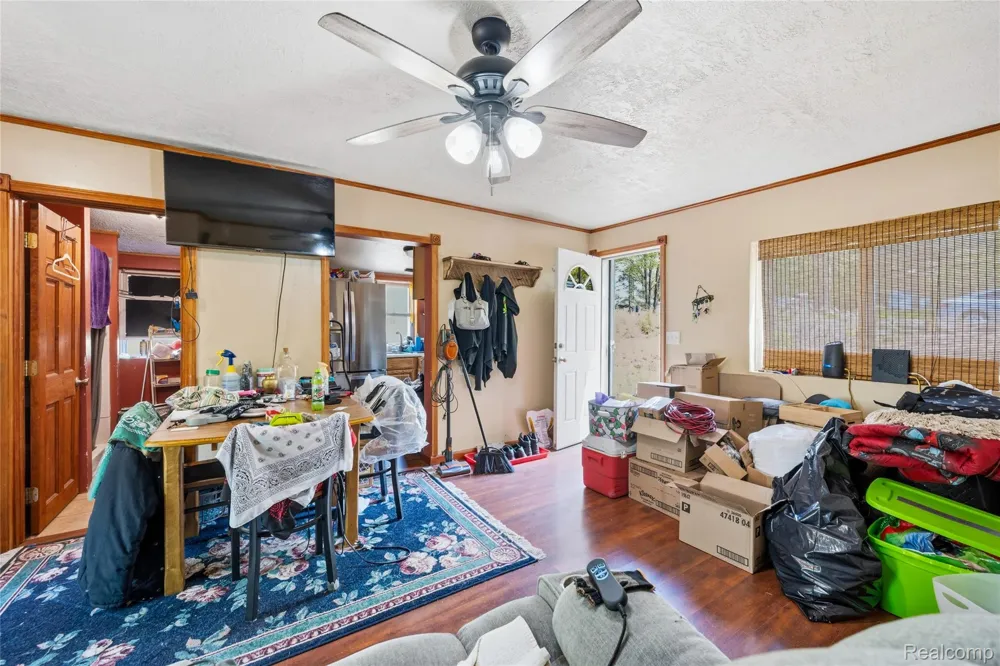 5842 Woodland Drive Surrey Township, MI 48632