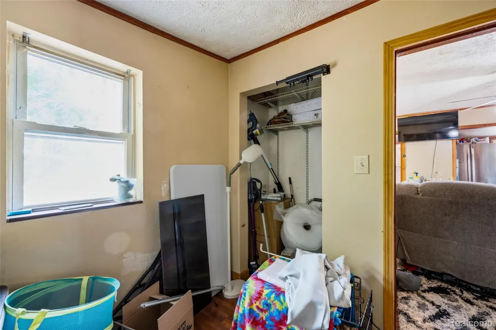 5842 Woodland Drive Surrey Township, MI 48632