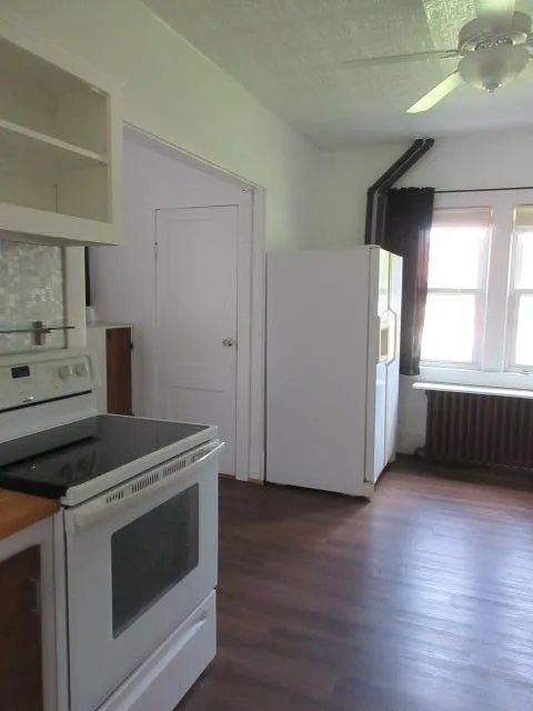 416 E Division Street Elbow Lake, MN 56531