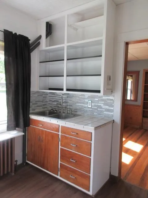 416 E Division Street Elbow Lake, MN 56531