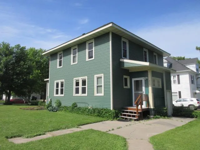 416 E Division Street Elbow Lake, MN 56531