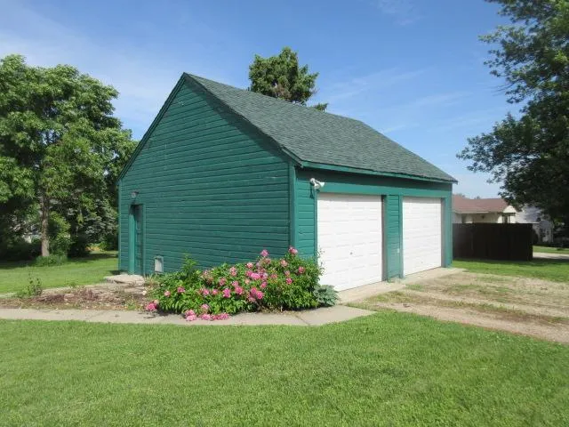 416 E Division Street Elbow Lake, MN 56531