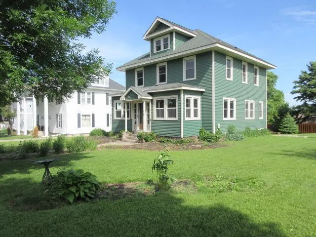 416 E Division Street Elbow Lake, MN 56531