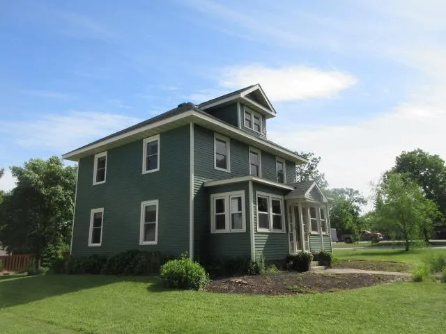 416 E Division Street Elbow Lake, MN 56531