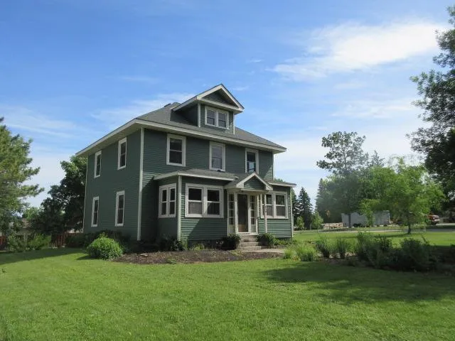 416 E Division Street Elbow Lake, MN 56531