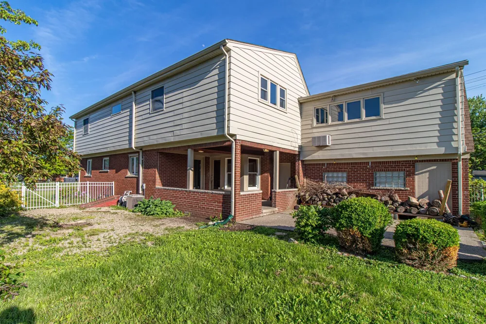 30007 Maison Street Saint Clair Shores, MI 48082