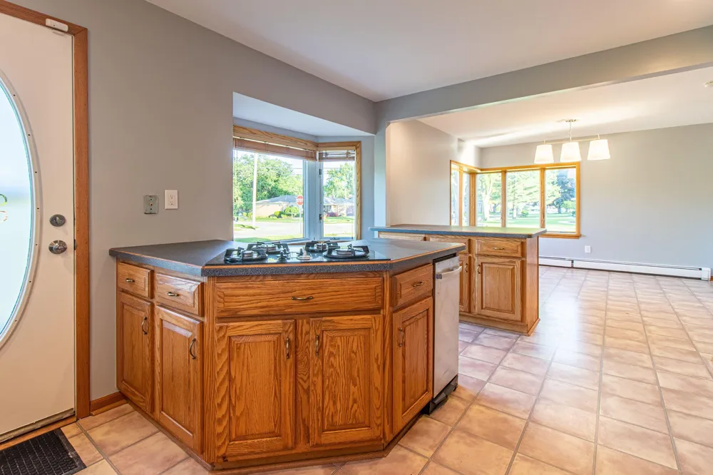 30007 Maison Street Saint Clair Shores, MI 48082