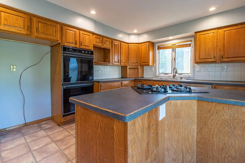 30007 Maison Street Saint Clair Shores, MI 48082
