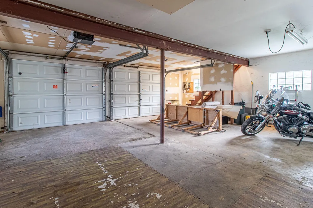 30007 Maison Street Saint Clair Shores, MI 48082