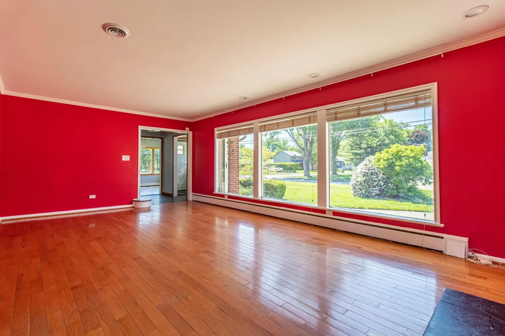 30007 Maison Street Saint Clair Shores, MI 48082