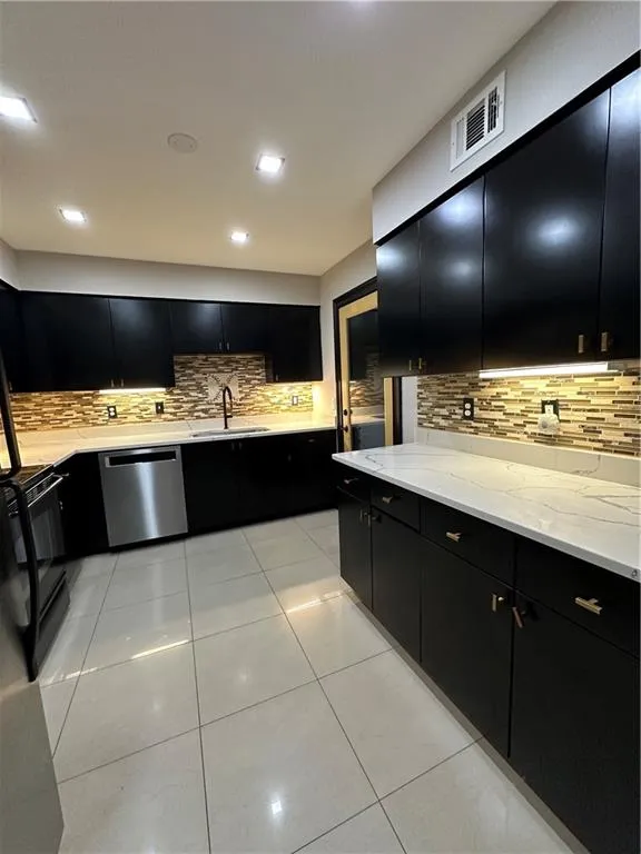 1907 Barrow Way Duluth, GA 30096