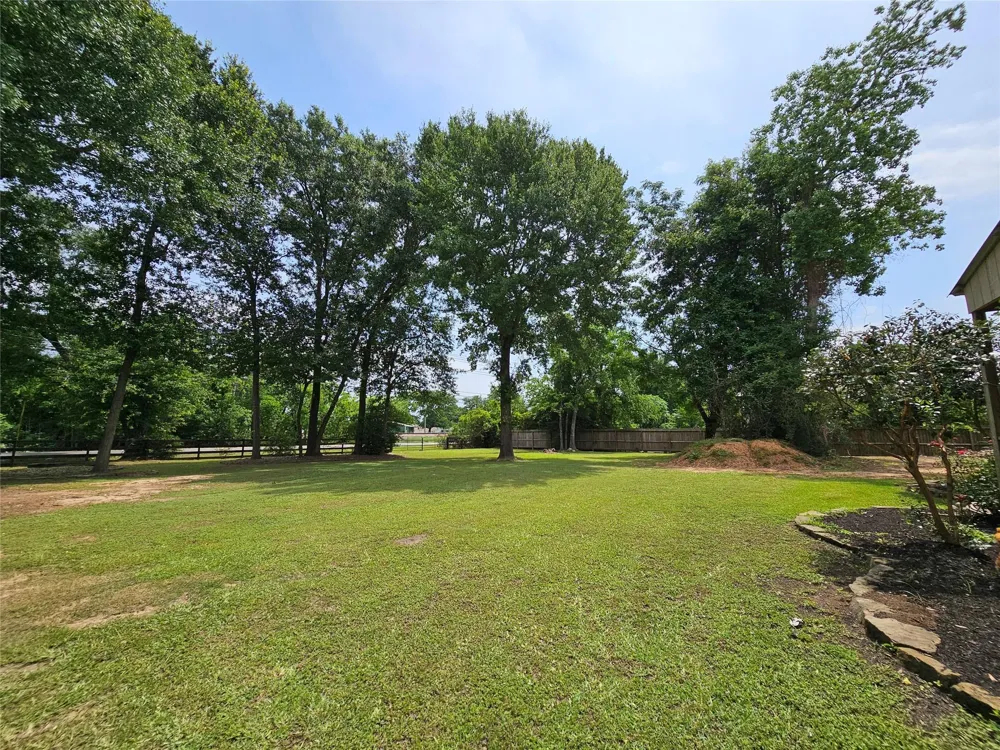 7225 Root Road Spring, TX 77389