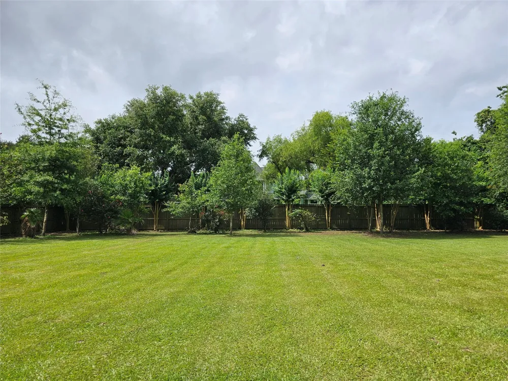 7225 Root Road Spring, TX 77389