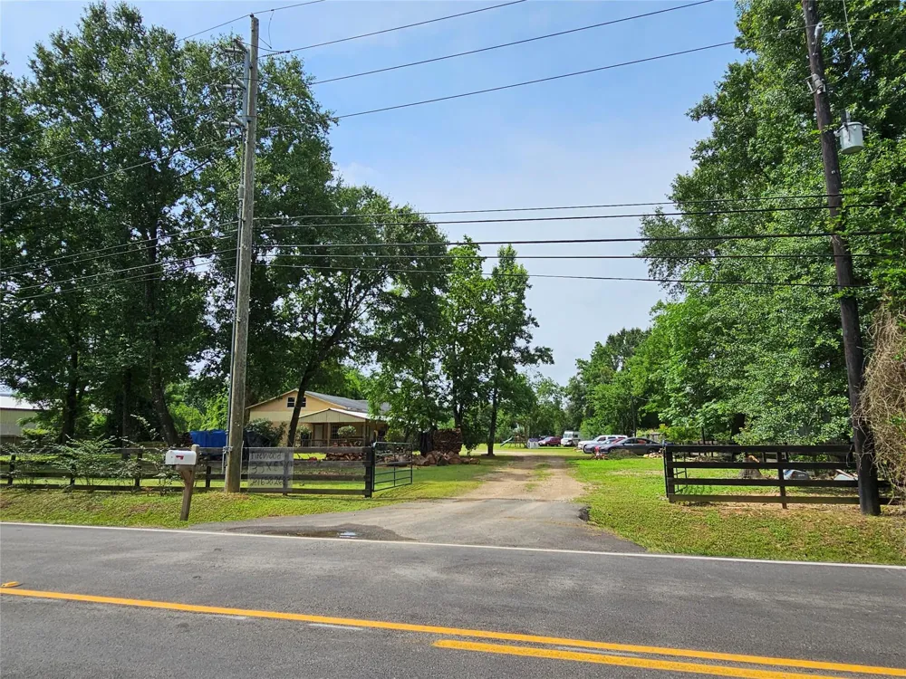 7225 Root Road Spring, TX 77389