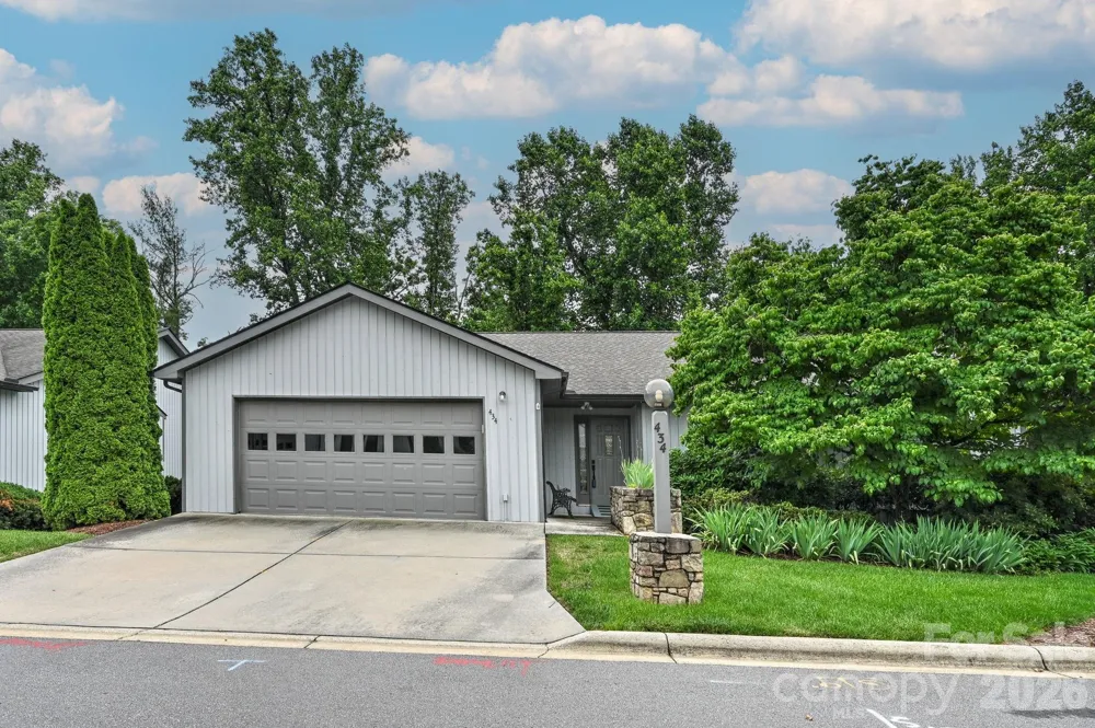 434 Kyfields Weaverville, NC 28787