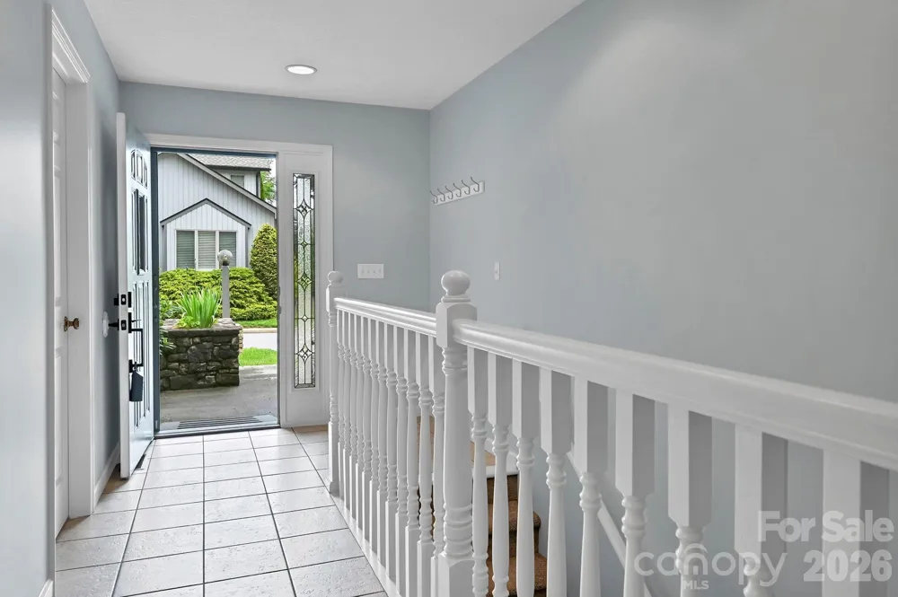 434 Kyfields Weaverville, NC 28787