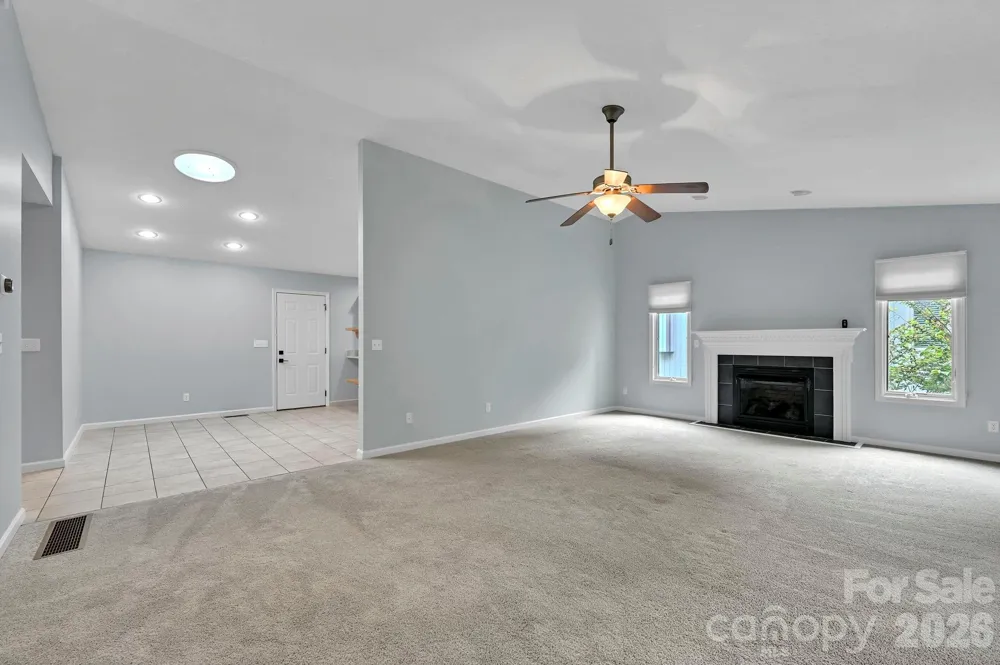 434 Kyfields Weaverville, NC 28787