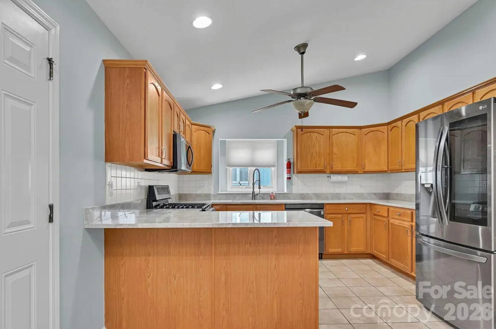 434 Kyfields Weaverville, NC 28787