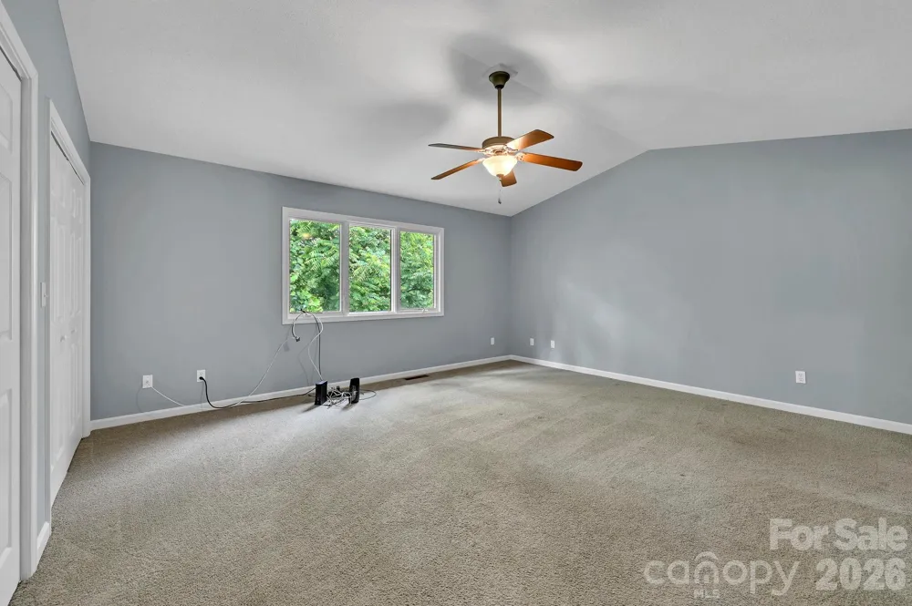 434 Kyfields Weaverville, NC 28787