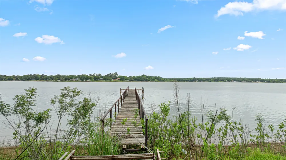 181 Cortez Drive Nocona, TX 76255