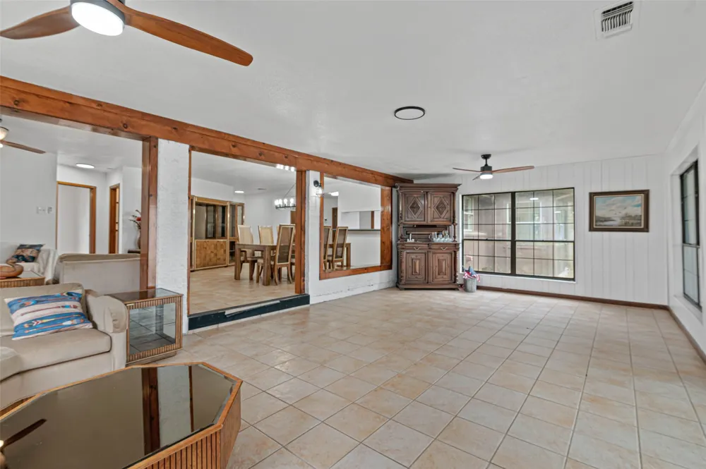 181 Cortez Drive Nocona, TX 76255