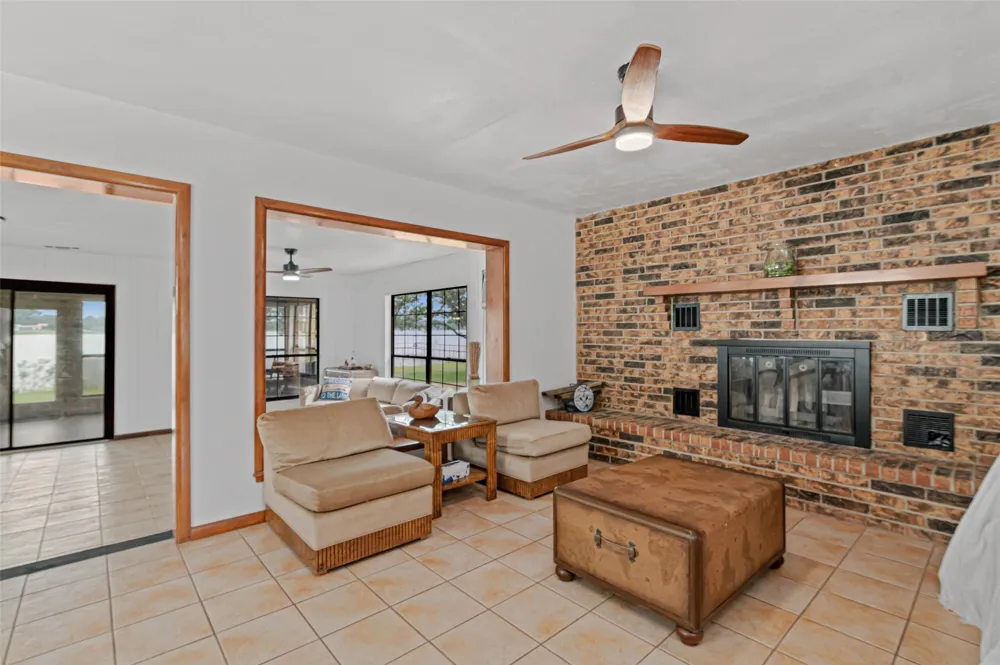 181 Cortez Drive Nocona, TX 76255