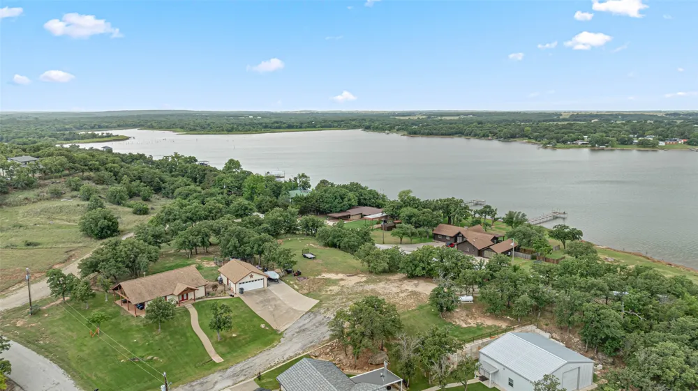 181 Cortez Drive Nocona, TX 76255