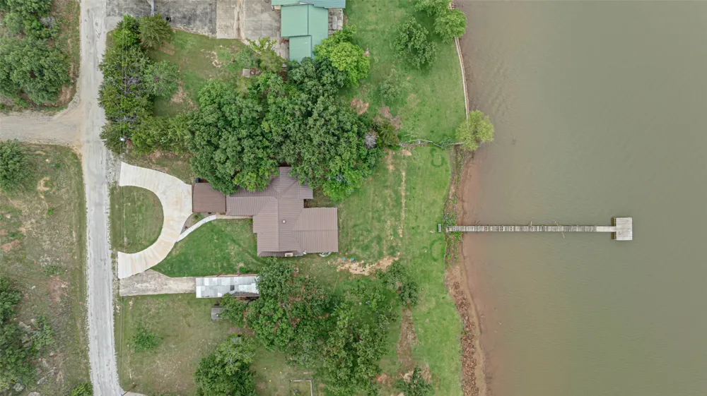 181 Cortez Drive Nocona, TX 76255