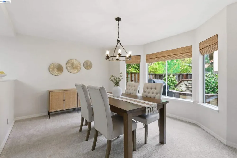 540 Ivy Pointe Circle San Ramon, CA 94582