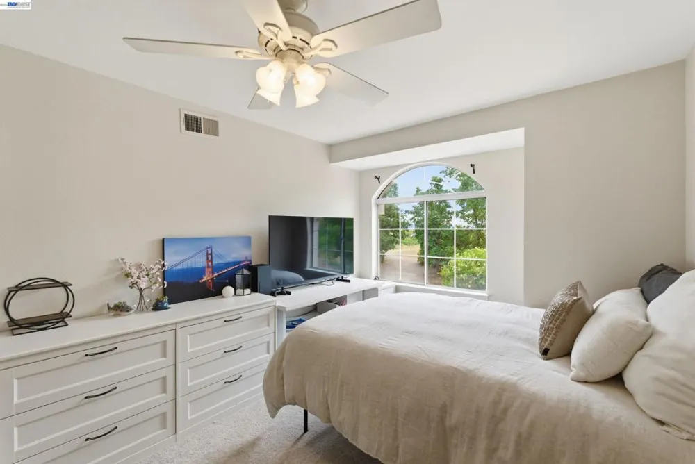 540 Ivy Pointe Circle San Ramon, CA 94582
