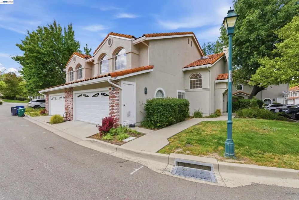 540 Ivy Pointe Circle San Ramon, CA 94582