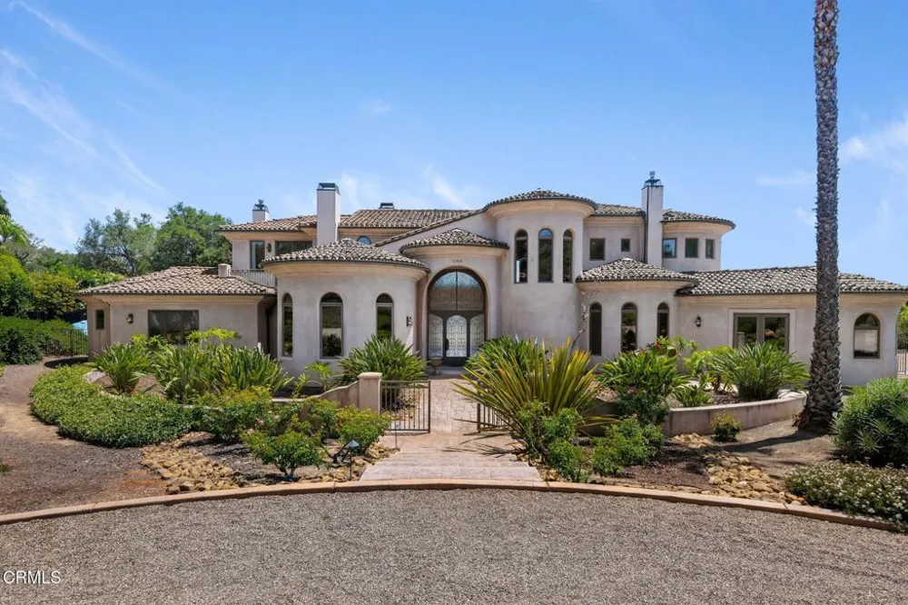 10948 Alto Court Oak View, CA 93022