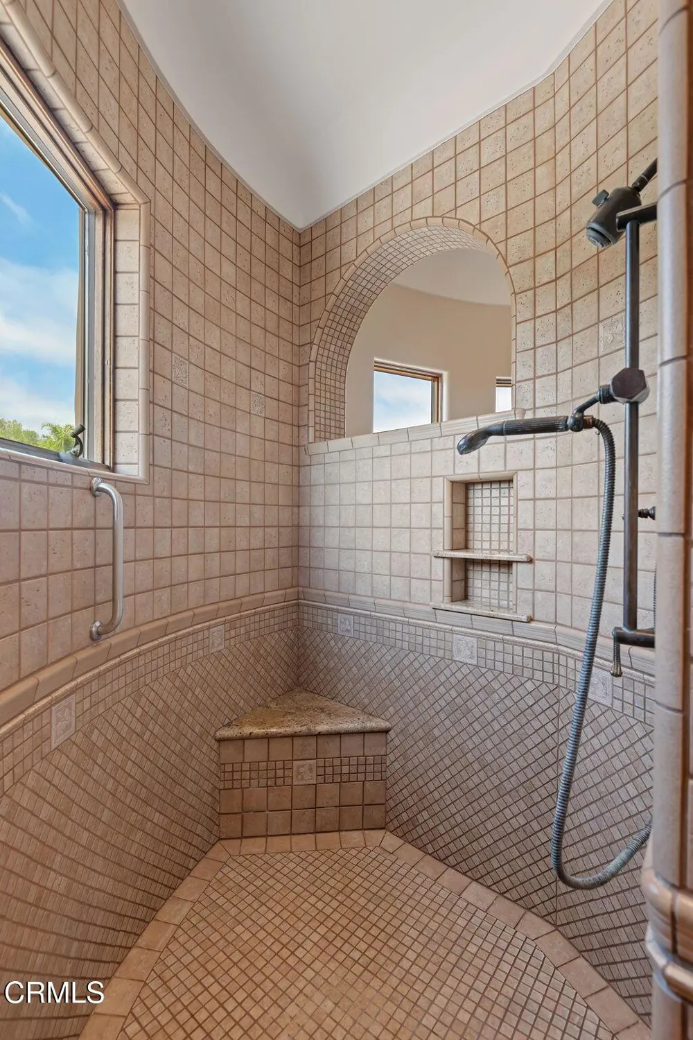 10948 Alto Court Oak View, CA 93022