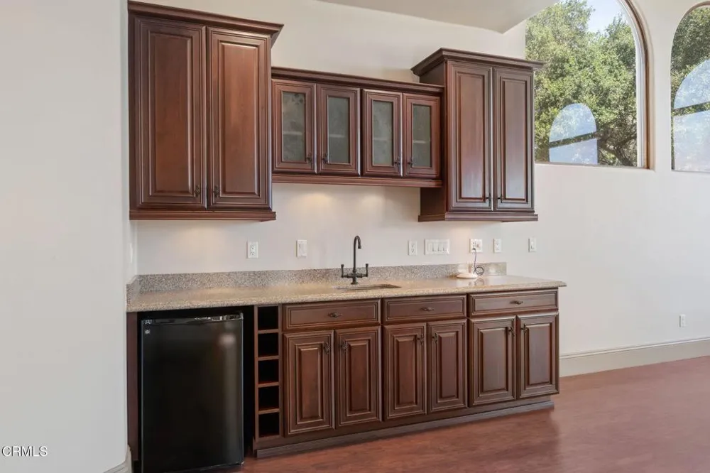 10948 Alto Court Oak View, CA 93022