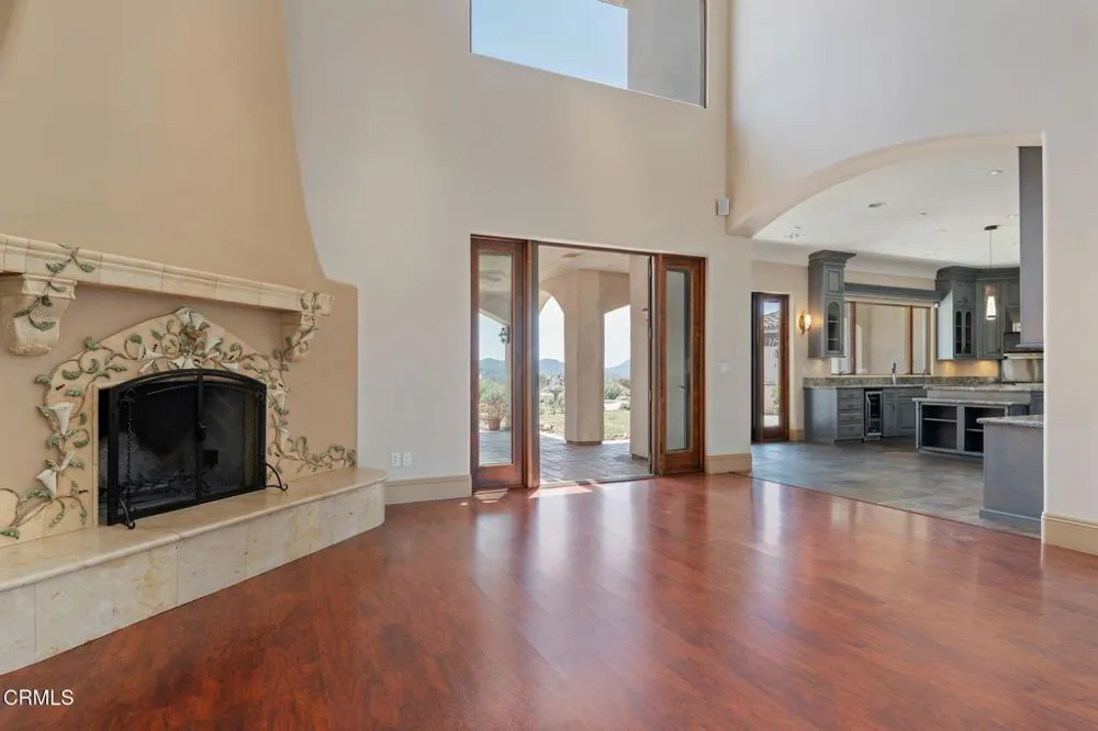 10948 Alto Court Oak View, CA 93022